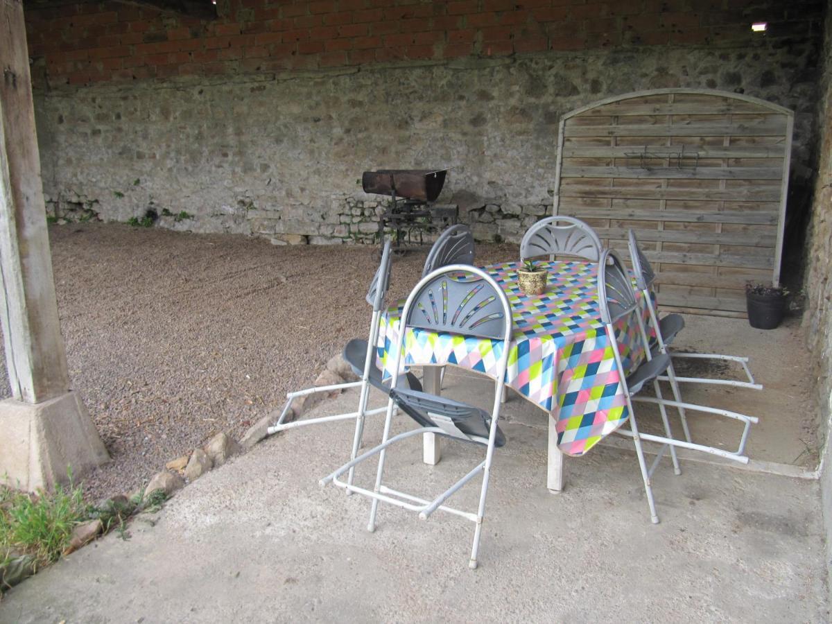 Gîte cosy 6 à 8 personnes Buffieres Exterior foto